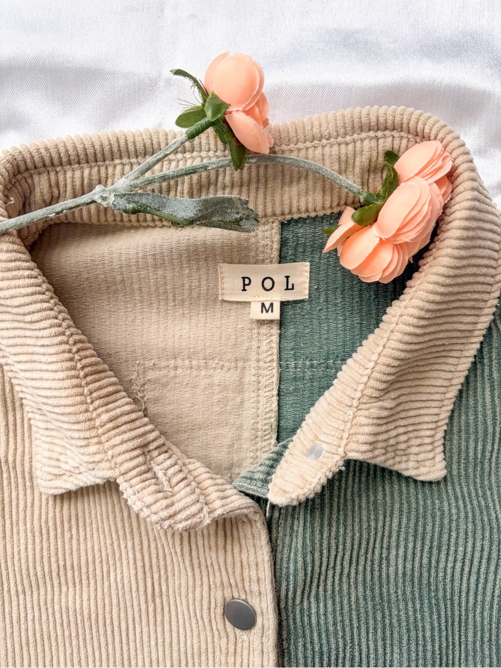 POL Sage Green Colorblock Corduroy Cropped Shacket Raw Hem M Boho Jacket - Picture 2 of 11